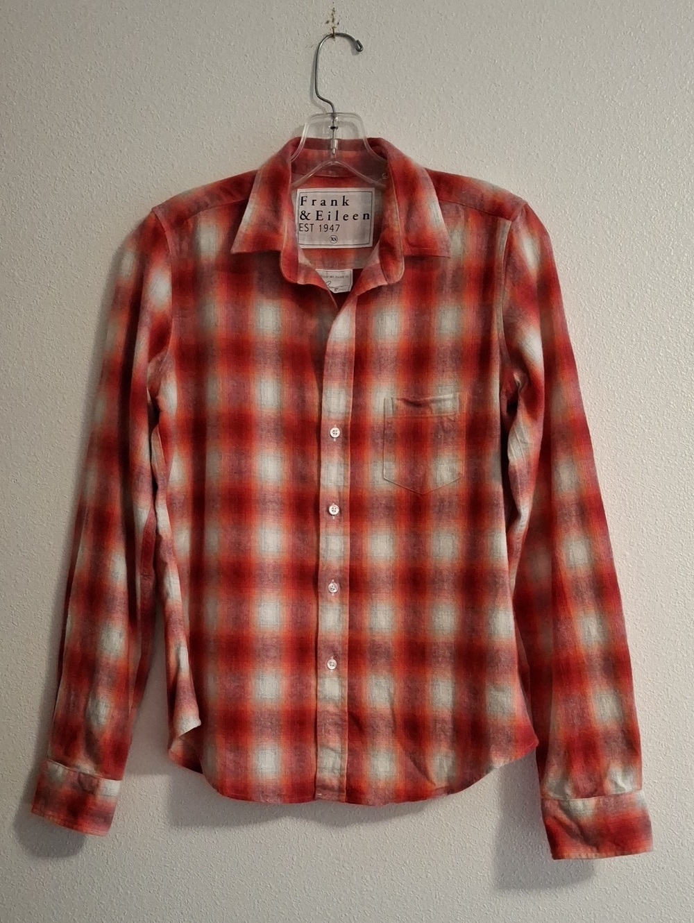 Frank & Eileen Barry Taylored Button Up  Plaid Shirt Size XS Pink